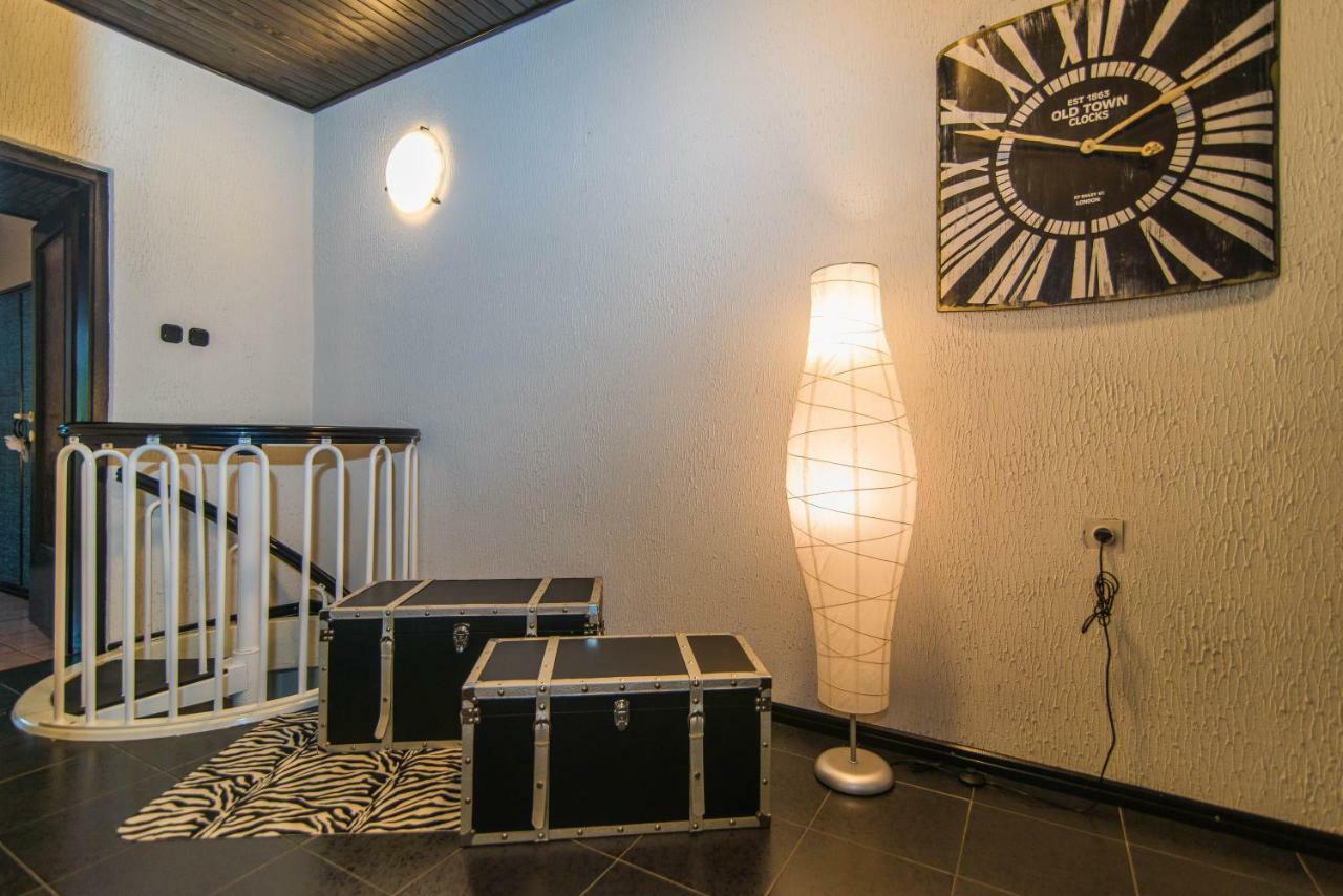 Vila "Zatka" Villa Veprinac Eksteriør bilde